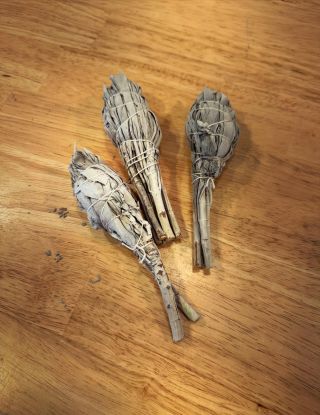 Máme šamanskou šalvěj bílou ve svažečcích určených k vykuřování. 🍀🍀🍀 #naturius