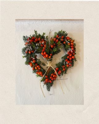 Krásný podzim z Bylinek! Už jste si připravili šípky na zimu? #podzim #naturius